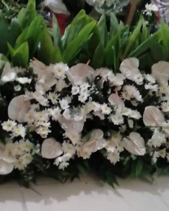 Funeral_floor garden